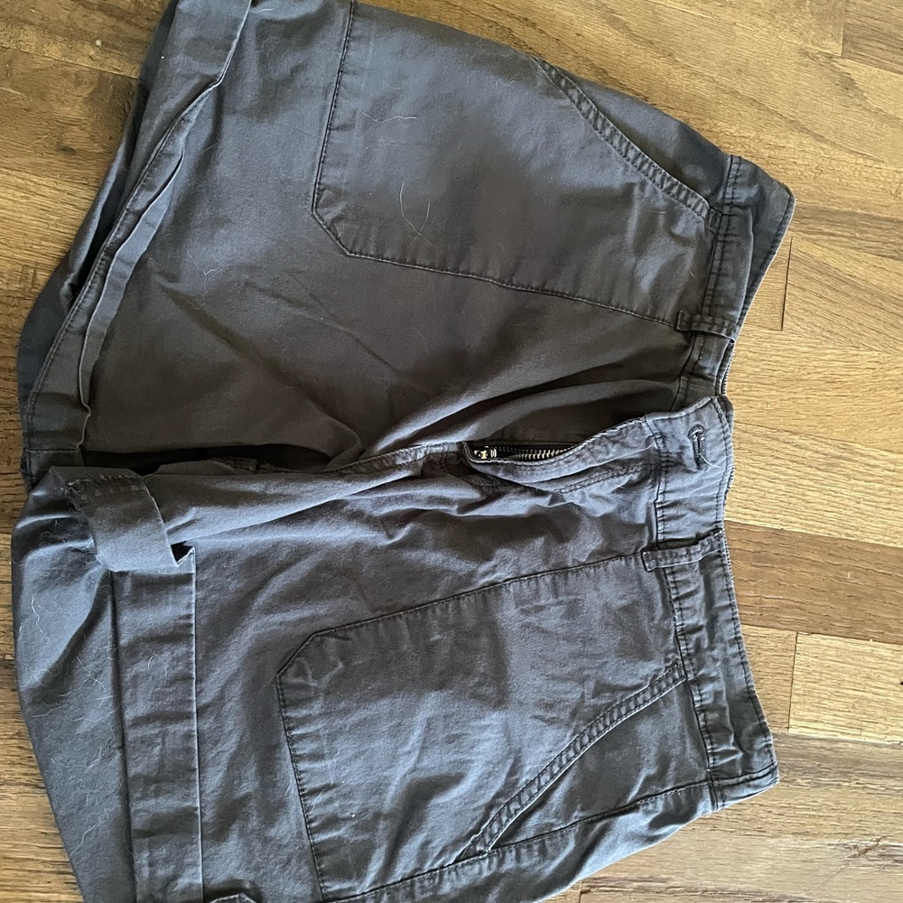 Sanctuary Women's Gray Cargo Shorts